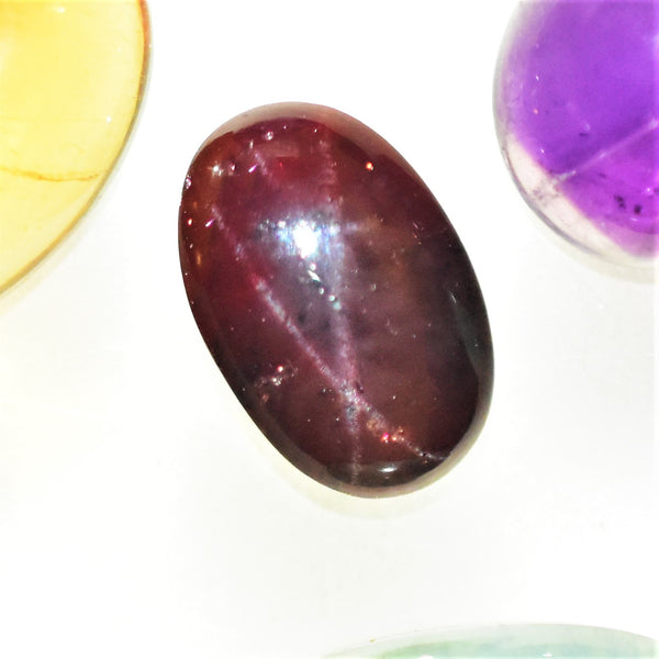Star Garnet  13x9mm Oval Cabochon