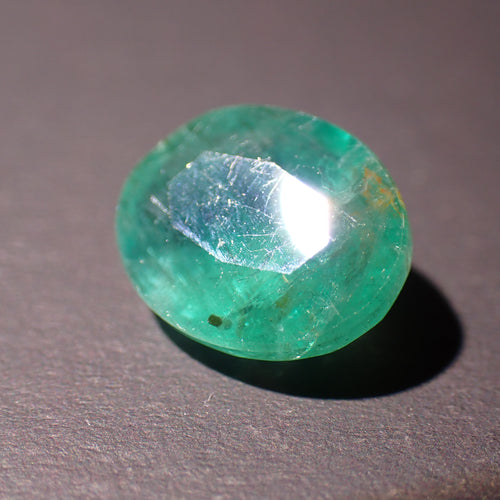 Emerald 11.2x9.1mm Oval Faceted Gemstone
