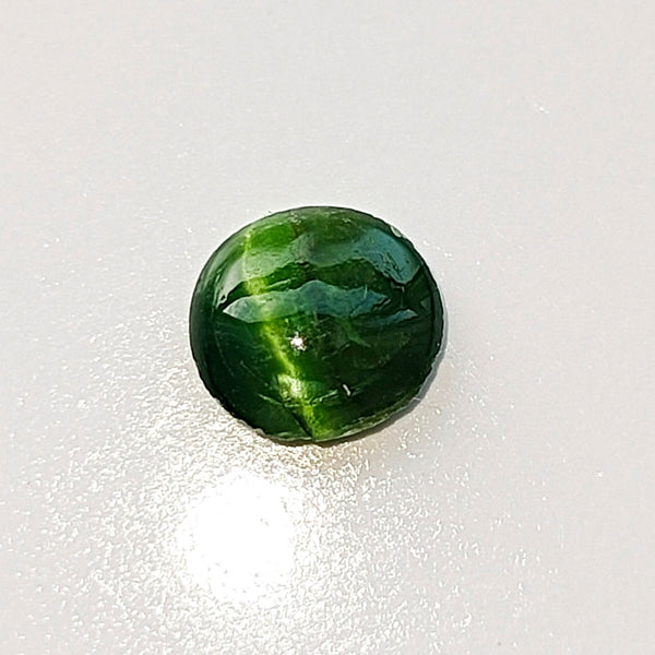 Green Cats Eye Diopside 6.7mm Round Cabochon