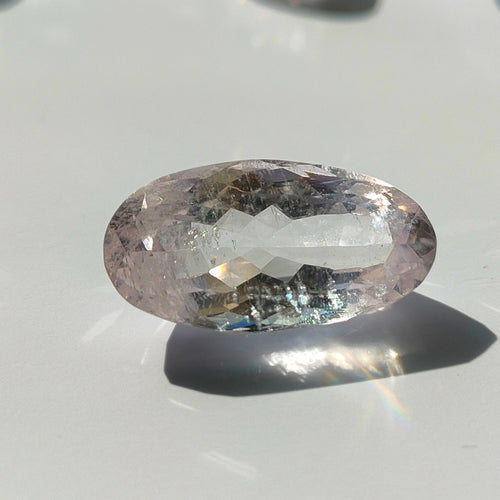Morganite 16.7x8.4mm Oval Faceted Gemstone