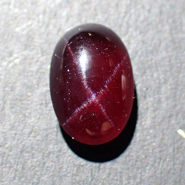 Star Garnet  8.8x5.9mm Oval Cabochon